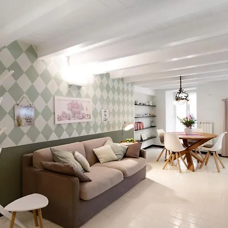 شقة Casa Fiordaliso - Arenzanohost أرنزانو